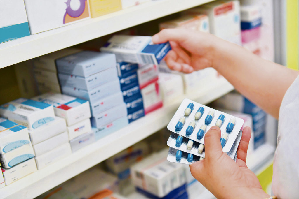 Medicamentele prescrise vor putea fi ridicate de la orice farmacie din țară, de la 1 aprilie