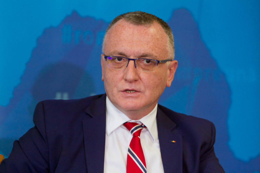 Ministrul Educației: „Este nevoie de educaţie sexuală în şcoli”