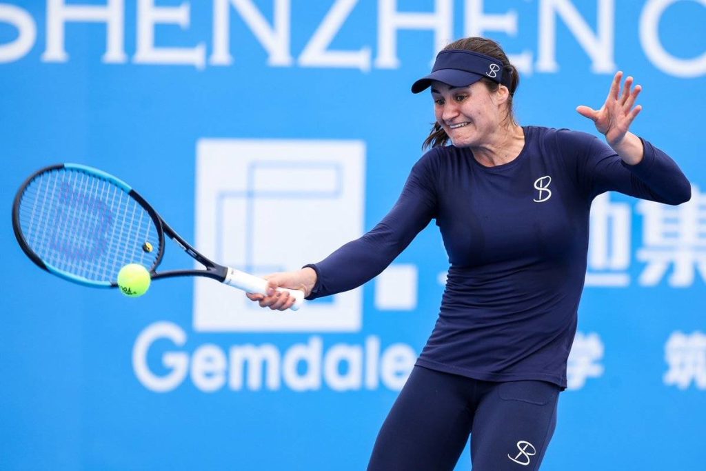 Monica Niculescu, la un pas de performanţă! Românca, în finala de la Doha!