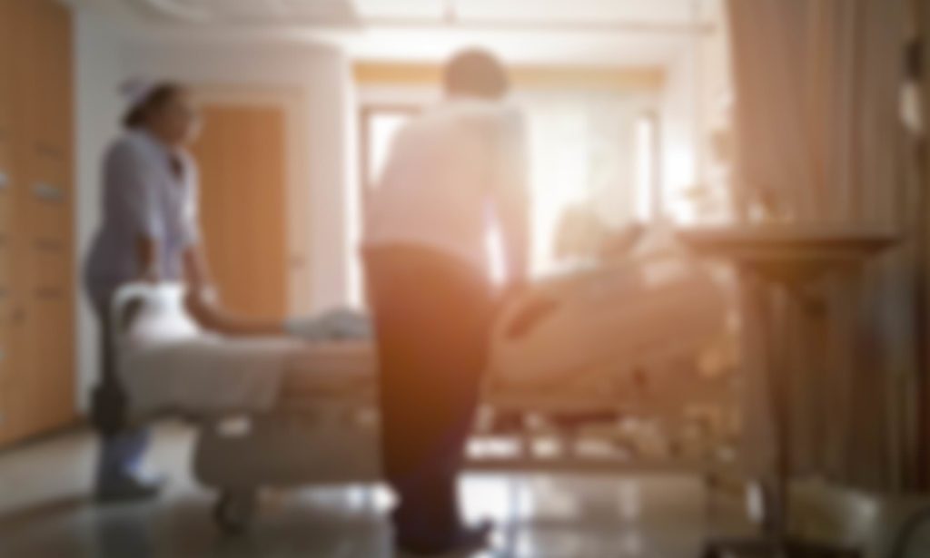 A murit după o erecție de trei ore provocată de coronavirus
