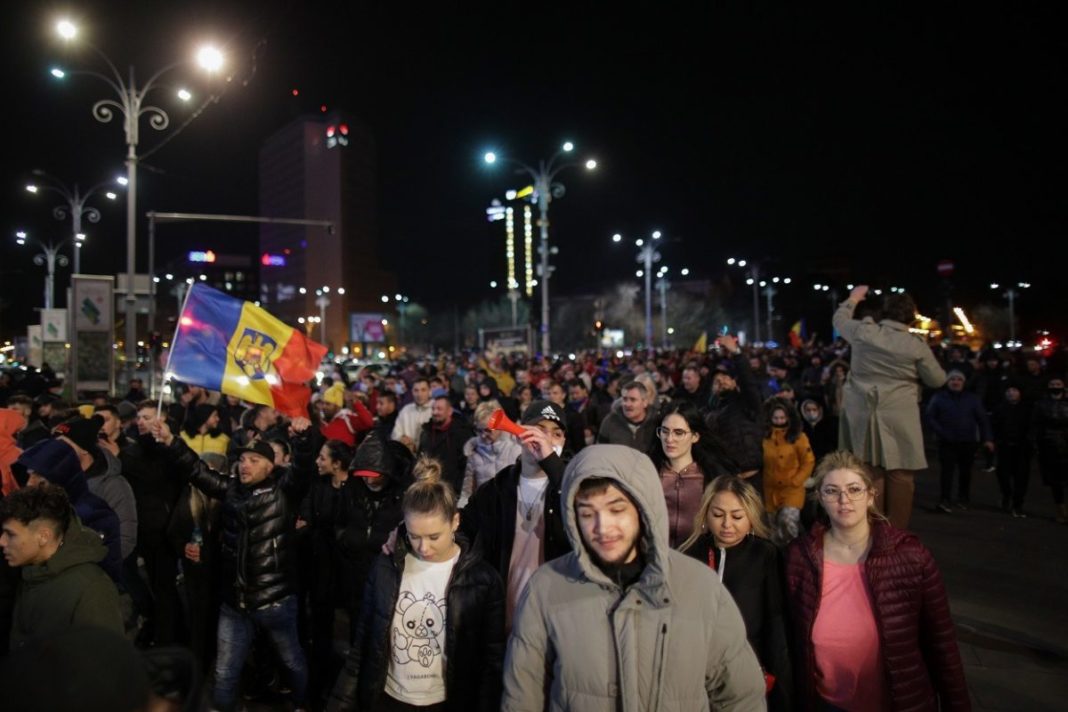 222 de sancțiuni și 188 de oameni audiați după protestul din București