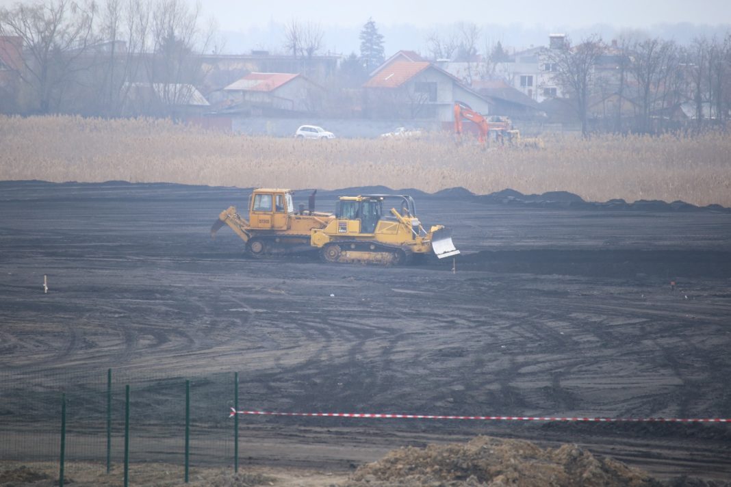 Firmele de construcții vinovate de poluarea din Craiova?/foto Claudiu Tudor