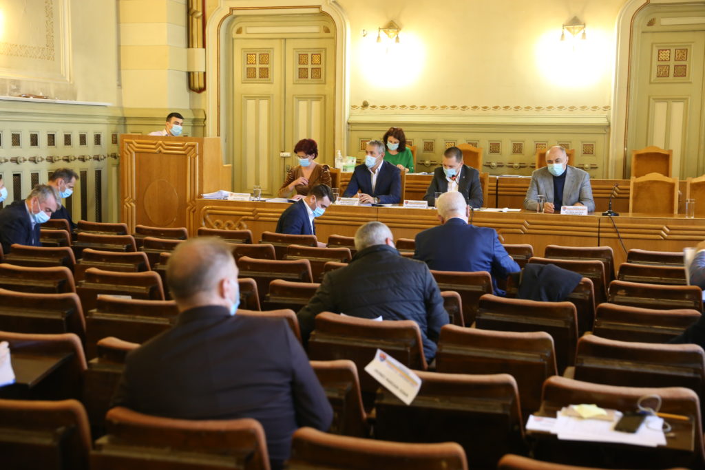 Şedinţa ordinară a Consiliului Judeţean Dolj s-a desfăşurat într-un consens total 