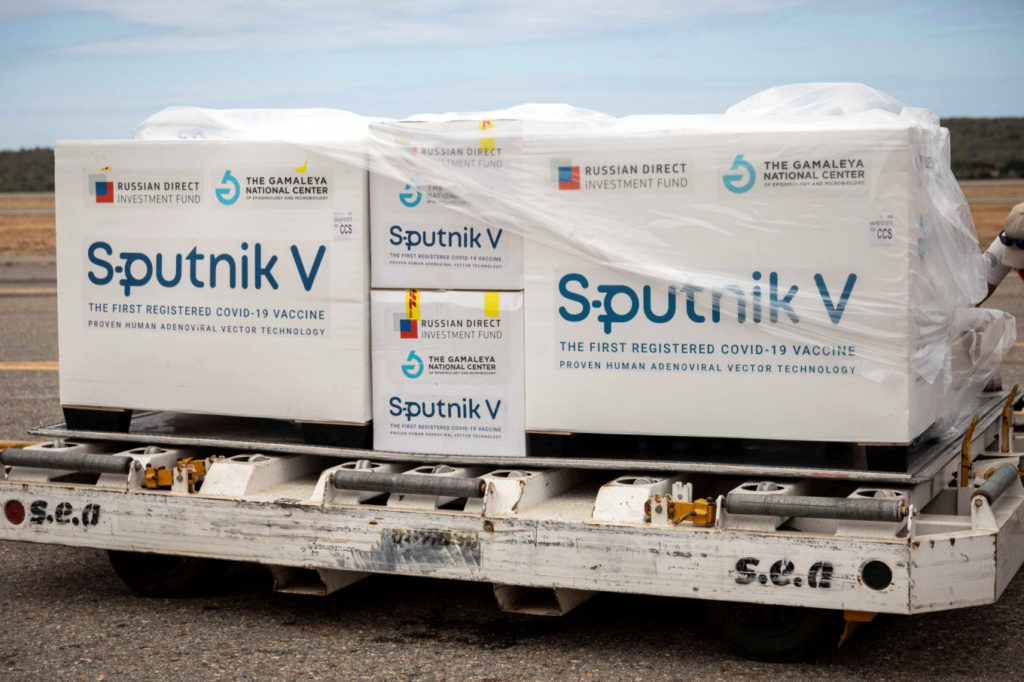 Fondul suveran rus spune că este puţin probabil ca Sputnik V să fie aprobat în curând în Europa