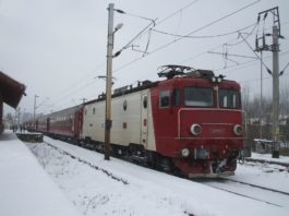 CFR Călători a suplimentat trenurile de persoane care pleacă din Brașov spre București, pentru turiștii de pe Valea Prahovei