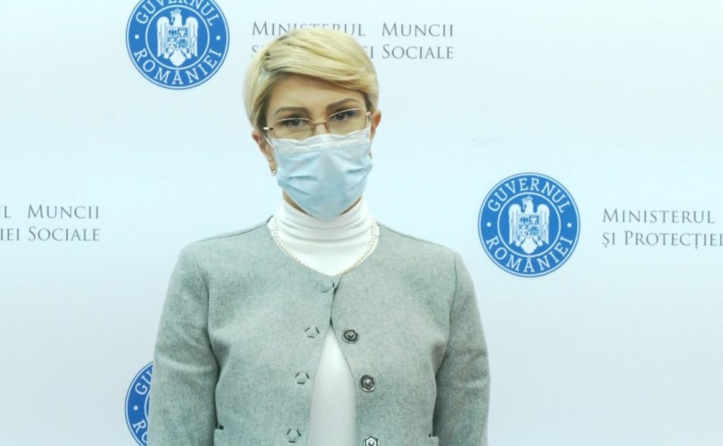 Peste 35.000 de bugetari vor trebui să opteze între pensie şi salariu
