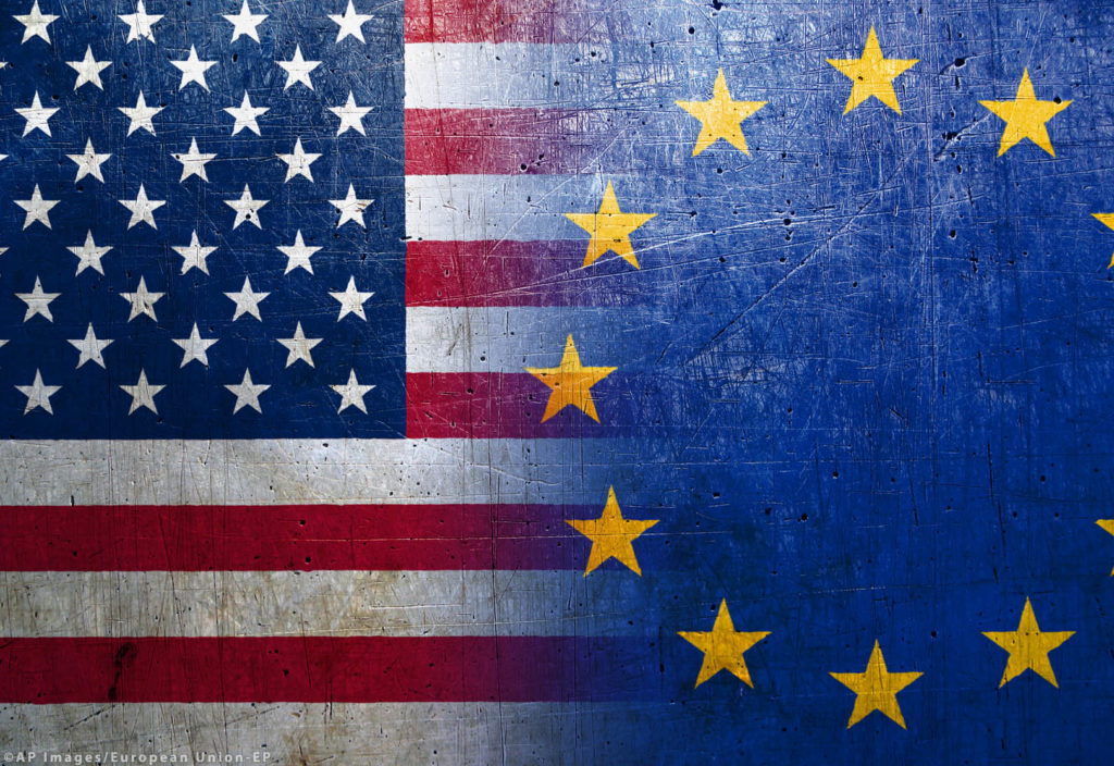 Vizele pentru SUA, motiv de dispută între Parlamentul și Comisia Europeană