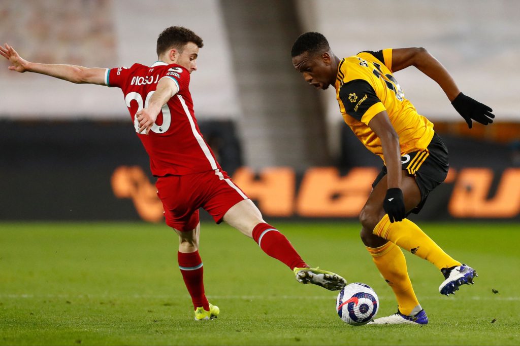 Mai câştigă şi în campionat! Liverpool,  victorie la limită cu Wolves