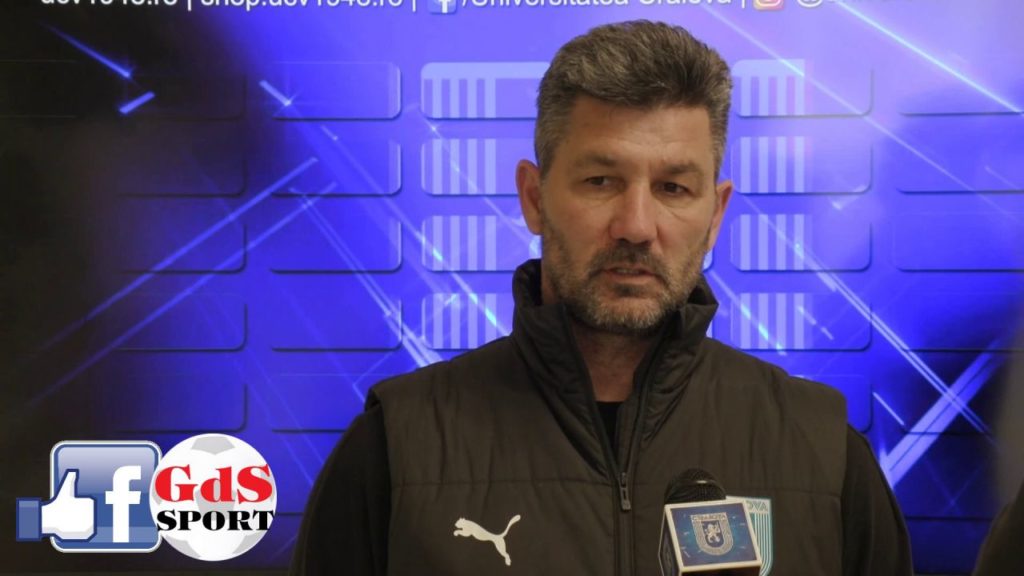 CFR Cluj – „U“ Craiova / Marinos Ouzounidis: „Sunt poziţii cu probleme“