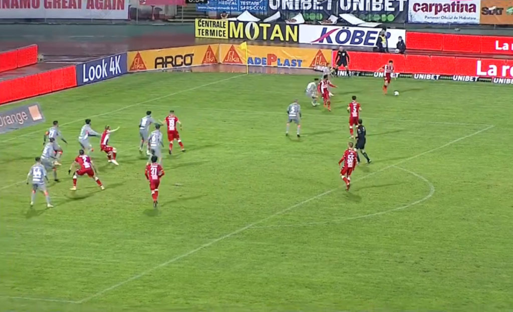 Liga 1 / Dinamo, tot mai aproape de retrogradare. UTA s-a impus în „Groapă“