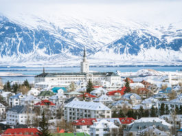 În Islanda, călătorii vaccinaţi vor trebui să se testeze