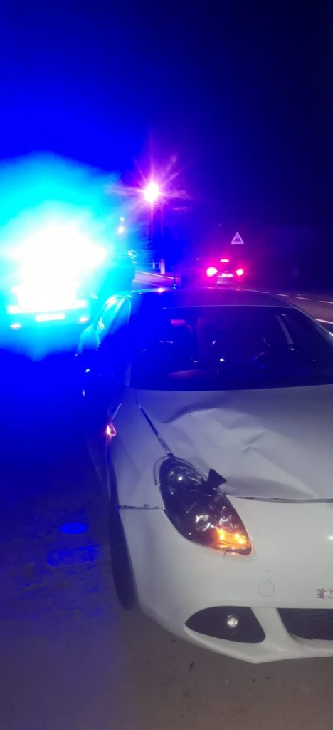 Femeie spulberată de un autoturism, pe DN 7, în Vâlcea