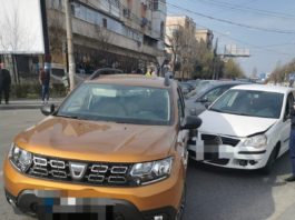 Șofer rănit într-un accident produs într-un giratoriu din Craiova