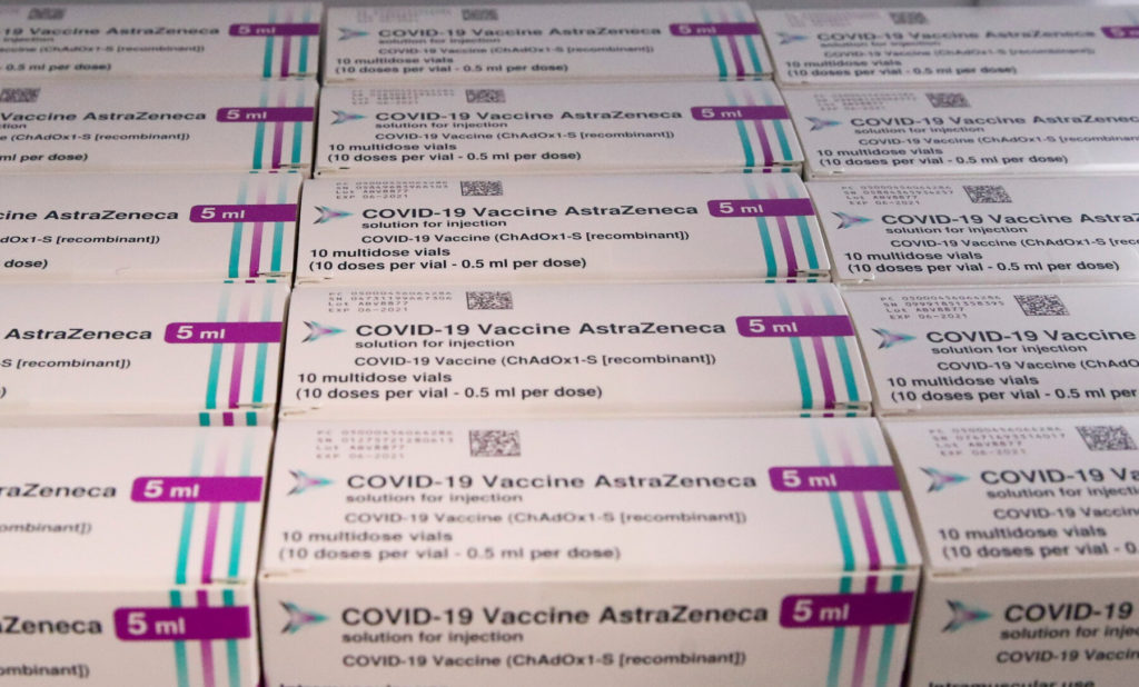România vrea să vândă vaccinurile AstraZeneca rămase nefolosite