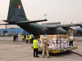 Avionul militar cu ajutoarele de urgență, trimise de România în India, a ajuns la New Delhi