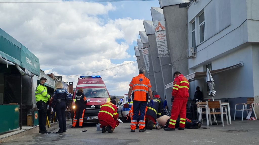 Bărbatul agresat de polițiștii argeșeni a murit asfixiat
