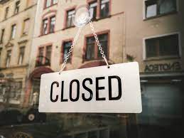 PSD a contestat în instanţă decizia Guvernului de a închide magazinele după ora 18,00