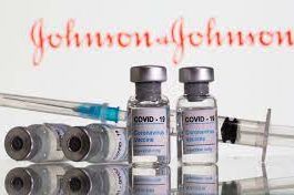 Vaccinul anti-Covid Johnson & Johnson va fi administrat în Franța doar persoanelor de peste 55 de ani