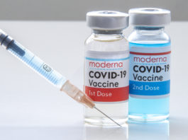 O nouă tranșă, cu 134.400 de doze de vaccin Moderna, sosește joi în țară