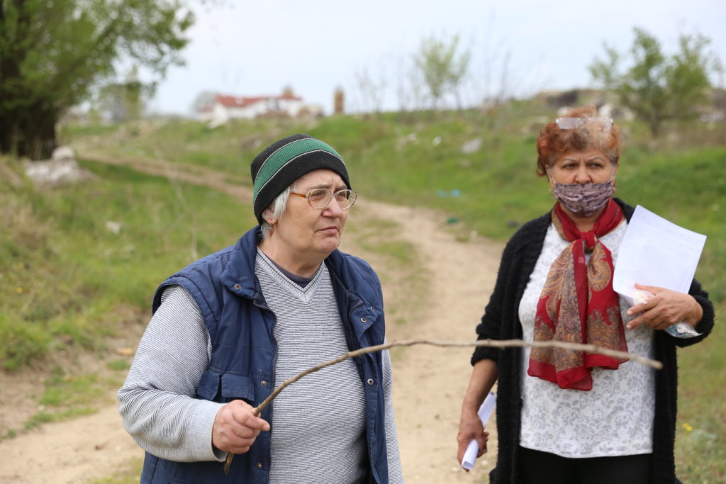 Oamenii din Valea Șarpelui