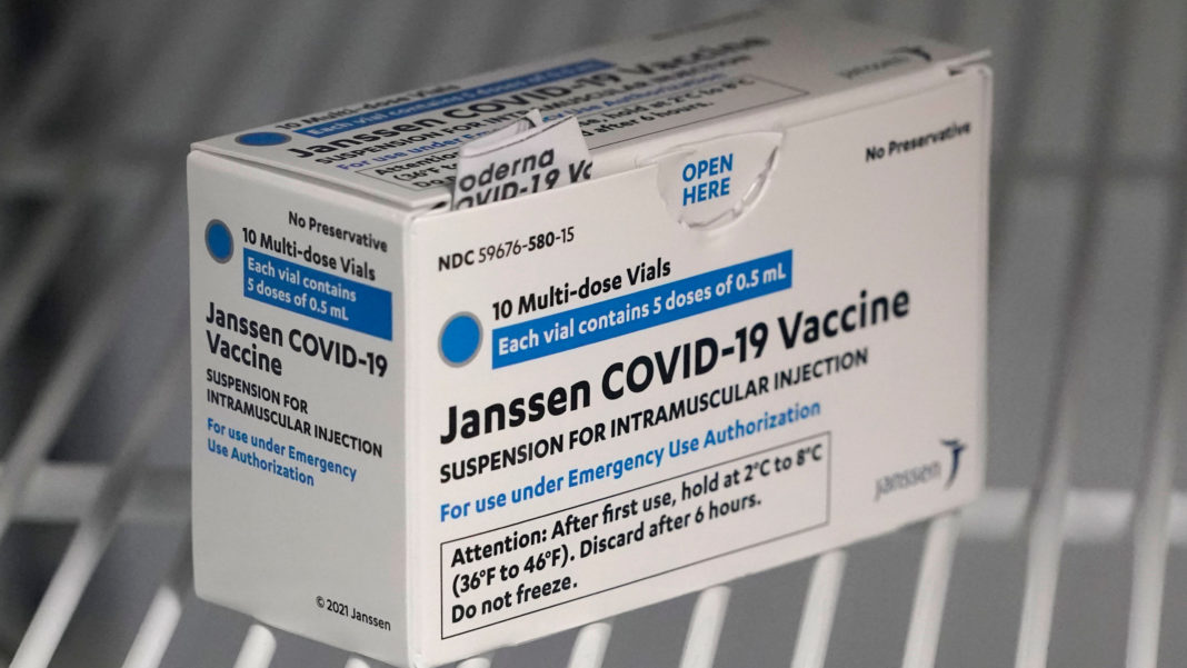 Persoanele vaccinate cu Johnson&Johnson se pot programa la rapel