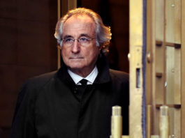 A murit Bernie Madoff, autorul celei mai mari fraude financiare din istoria SUA