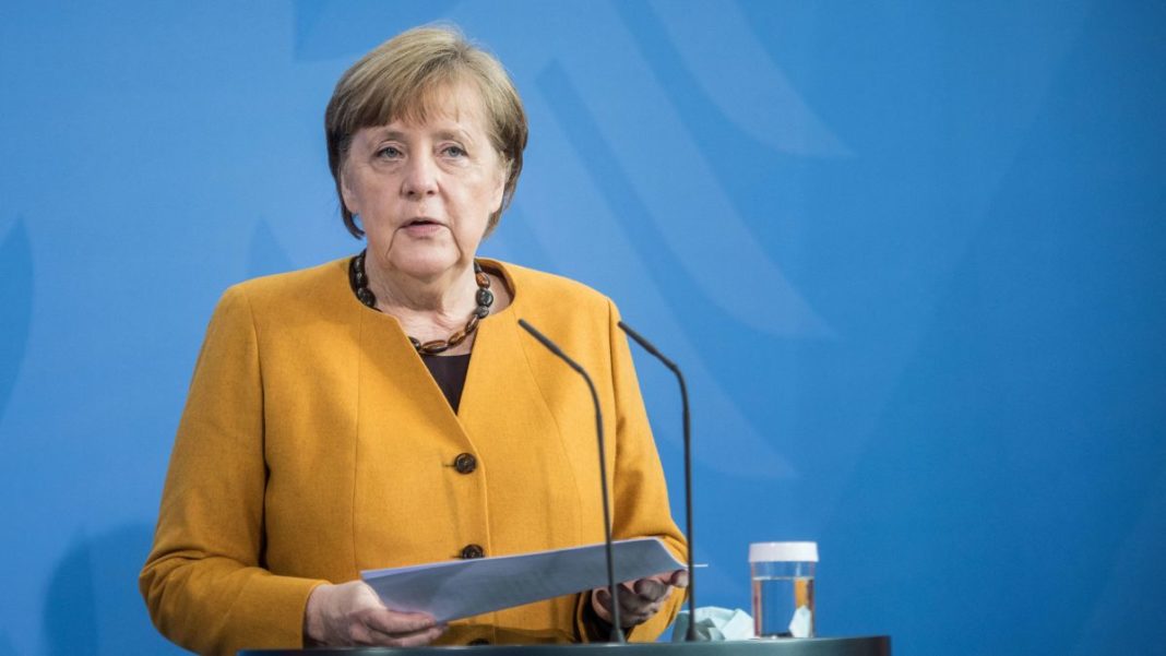 Cancelarul Angela Merkel îi îndeamnă pe germani să nu circule de Paşte