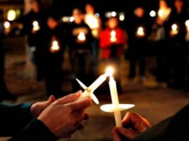 Ce reguli trebuie să respecte românii în noaptea de Înviere