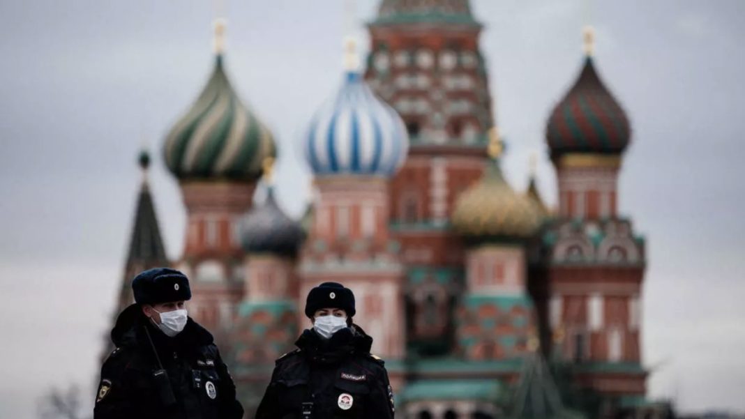 Rusia raportează 8.817 noi cazuri de coronavirus