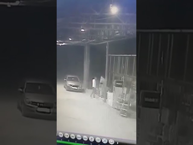 (VIDEO): Tânăr bătut într-o staţie peco din Bucovăţ