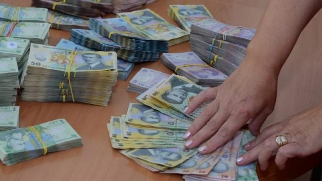 Salariile de la stat au devenit „strict secrete”