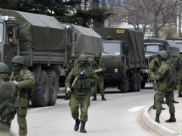 Rusia a trimis 25.000 de soldaţi la graniţa cu Ucraina