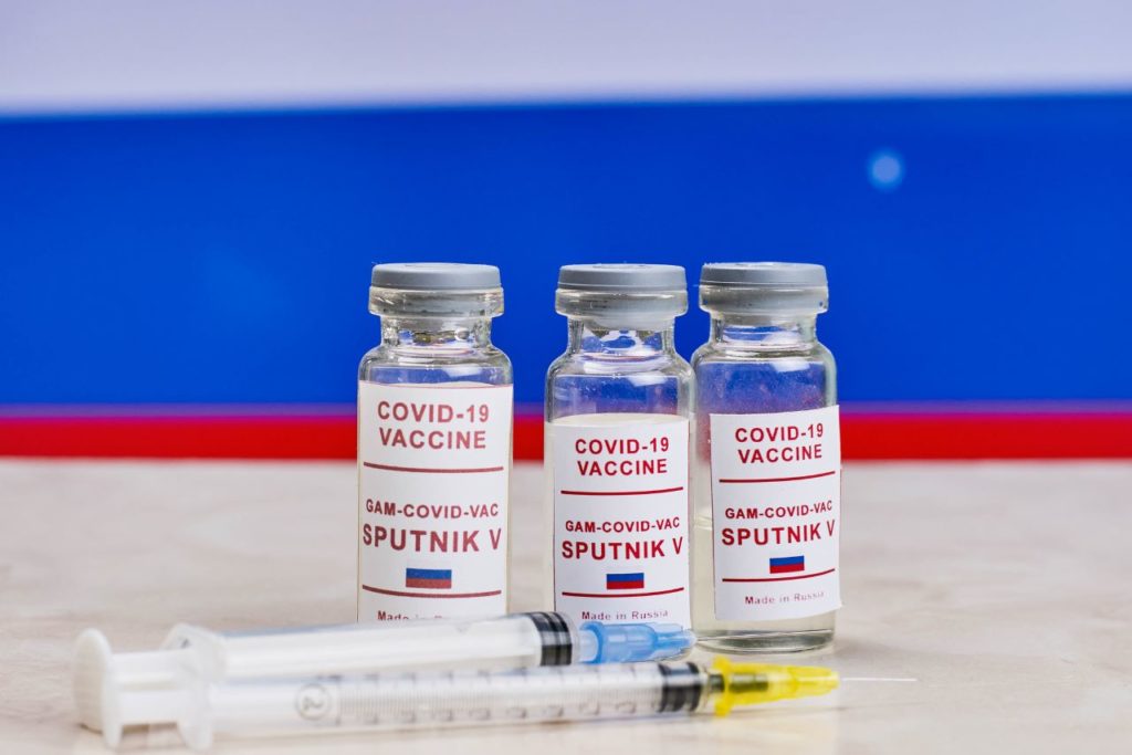 Vaccinul rusesc Sputnik V nu va putea fi autorizat în UE „înainte de sfârșitul lunii iunie”