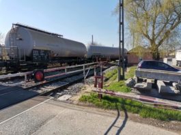 Două vagoane de la un tren de marfă au deraiat, duminică dimineaţă, în zona Halta Traian din municipiul Constanţa