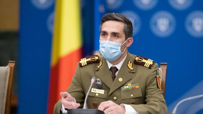 (VIDEO) / Autoritățile iau în calcul vaccinarea împotriva COVID-19 prin prezentare directă la centrul de vaccinare
