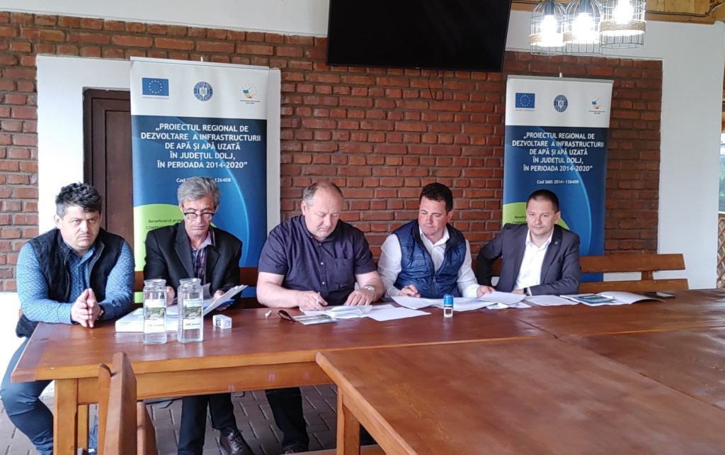 Apă şi canalizare pentru mai multe localităţi din Dolj