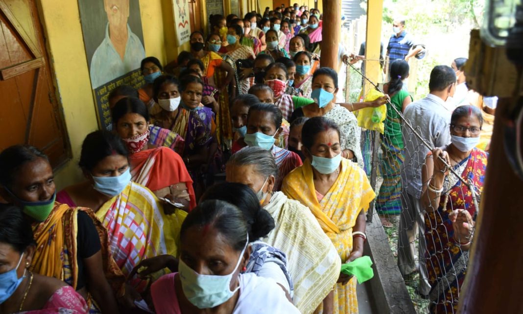 Numărul total al infectărilor din India se apropie de 20 de milioane