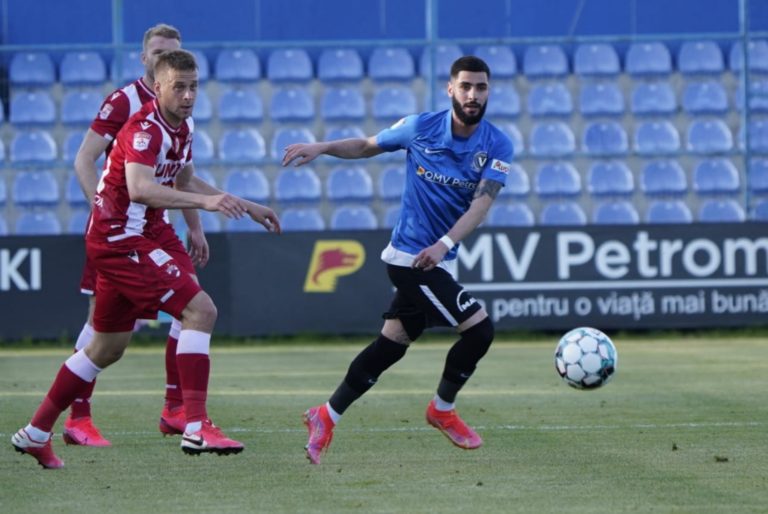 Liga 1 / Dinamo a luat „lumină“ pe terenul Viitorului. Se încinge lupta pentru salvare