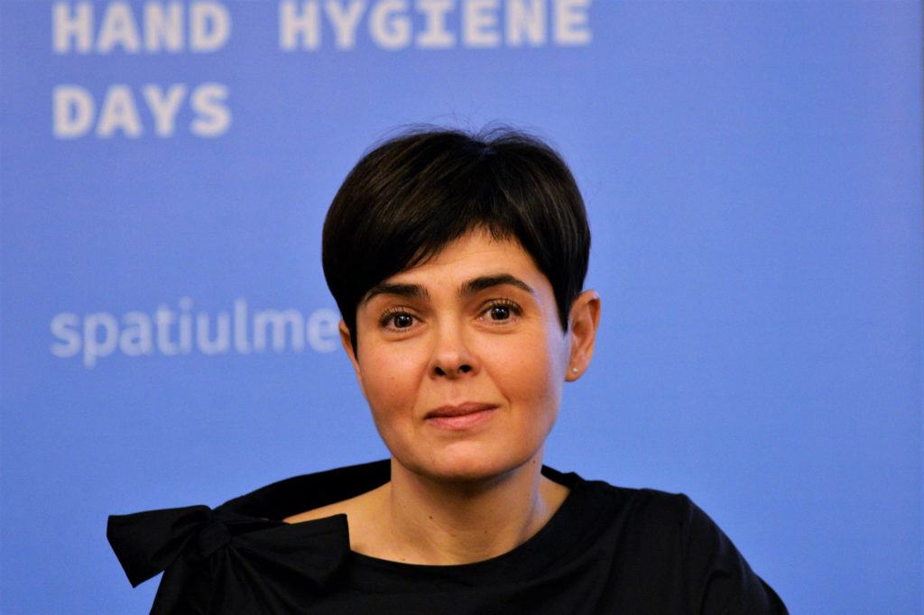 Andreea Moldovan s-a angajat la OMS