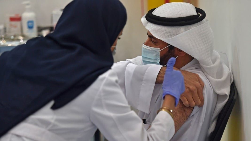 Toţi angajaţii din Arabia Saudită trebuie să fie vaccinaţi anti-Covid pentru a putea merge la muncă