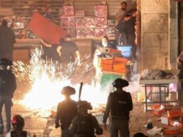 Sute de răniți în ciocnirile violente de la Ierusalim
