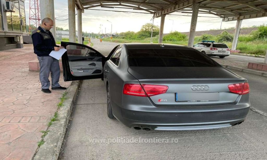 Mașină de lux furată din Germania, confiscată la PTF Galați