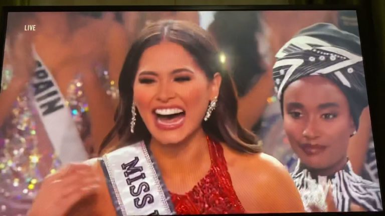 (VIDEO) Miss Mexic, Andrea Meya, încoronată Miss Univers 2021
