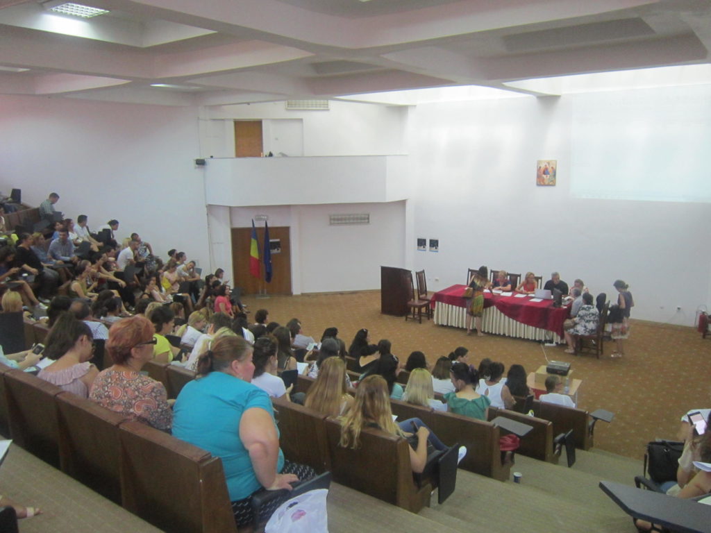 La concursul pentru directori pot participa şi profesorii care au doar definitivat