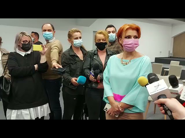 Primele autobuze şcolare din Craiova au intrat în circulaţie