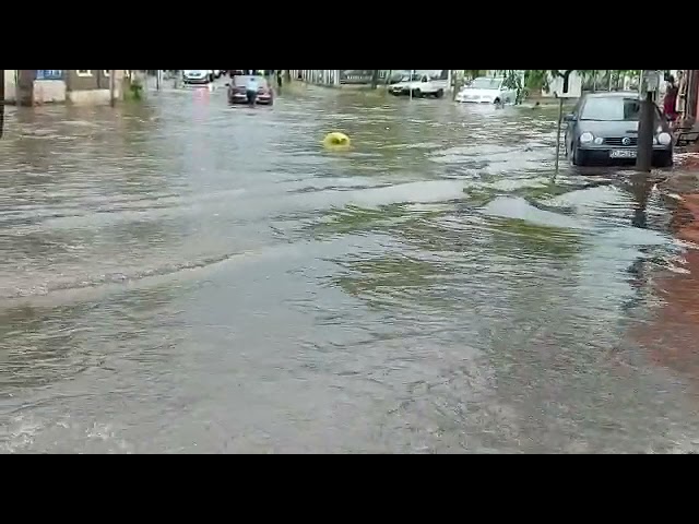 (VIDEO) Craiova, scufundată după o ploaie torențială