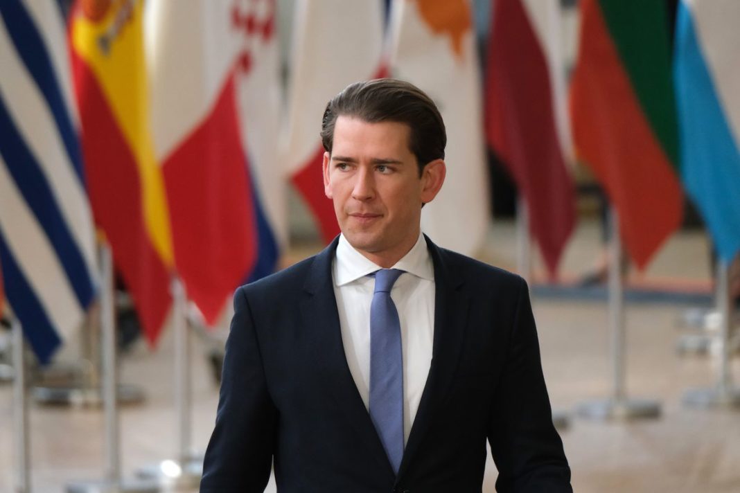 Cancelarul austriac Sebastian Kurz şi-a anunţat demisia