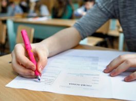 Teste de antrenament la Limba română și Matematică pentru absolvenții de clasa a VIII-a