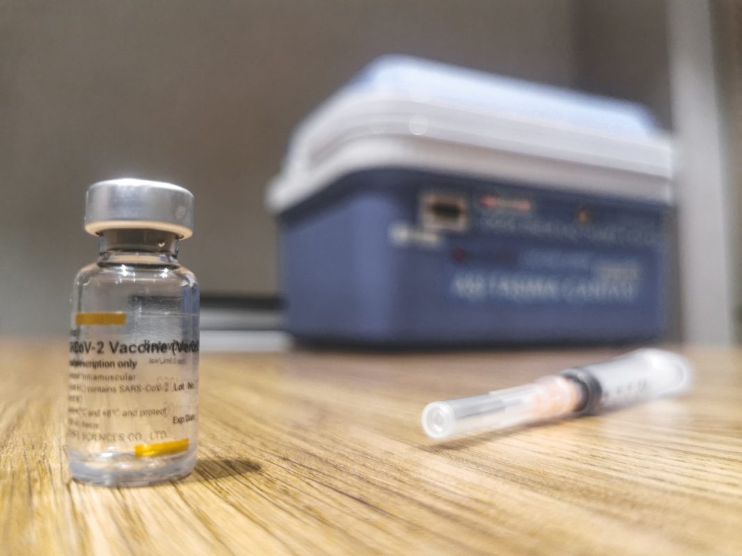 Agenția Europeană a Medicamentelor a început să evalueze vaccinul chinezesc al Sinovac