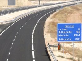 Spania vrea ca toate autostrăzile publice din țară să aibă un sistem de taxare